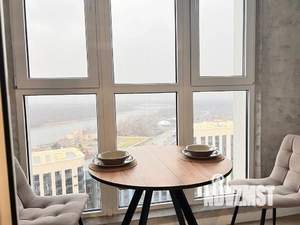 1-к квартира, посуточно, 48м2, 24/24 этаж
