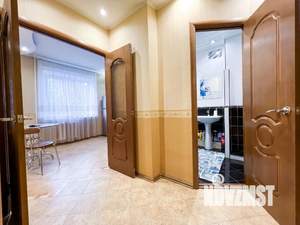 1-к квартира, посуточно, 40м2, 1/1 этаж