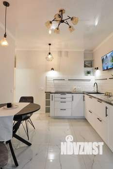 1-к квартира, посуточно, 49м2, 1/1 этаж