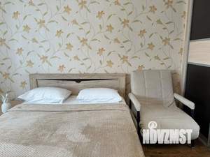 1-к квартира, посуточно, 45м2, 16/18 этаж