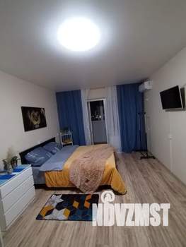 1-к квартира, посуточно, 28м2, 6/18 этаж