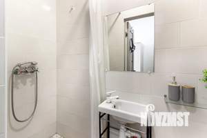 Студия квартира, посуточно, 16м2, 1/5 этаж