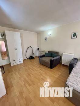 1-к квартира, посуточно, 35м2, 4/9 этаж