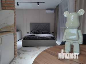 Студия квартира, посуточно, 33м2, 6/19 этаж