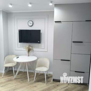 Студия квартира, на длительный срок, 30м2, 12/19 этаж