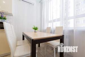 2-к квартира, посуточно, 39м2, 10/25 этаж