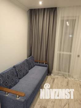 Студия квартира, посуточно, 35м2, 19/25 этаж