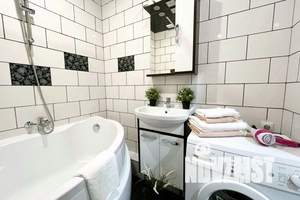 1-к квартира, посуточно, 42м2, 25/25 этаж