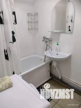 1-к квартира, посуточно, 35м2, 16/18 этаж