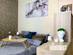 Студия квартира, посуточно, 40м2, 9/18 этаж