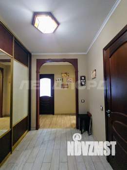 2-к квартира, на длительный срок, 66м2, 8/10 этаж