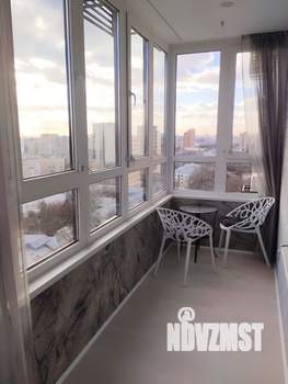 Студия квартира, посуточно, 38м2, 16/25 этаж