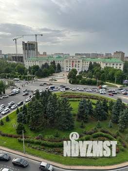 Студия квартира, посуточно, 28м2, 10/24 этаж