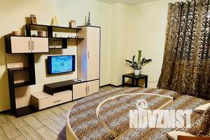 2-к квартира, посуточно, 45м2, 6/16 этаж