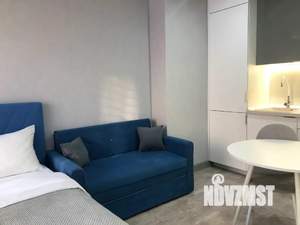 Студия квартира, посуточно, 28м2, 15/18 этаж