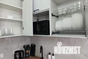 1-к квартира, посуточно, 40м2, 13/18 этаж