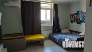 Студия квартира, посуточно, 34м2, 3/17 этаж