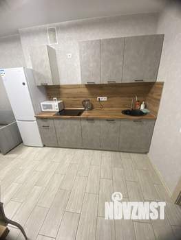 1-к квартира, посуточно, 50м2, 13/25 этаж