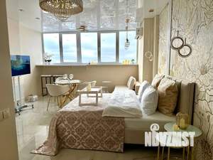 Студия квартира, посуточно, 35м2, 24/24 этаж