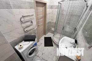 1-к квартира, посуточно, 42м2, 4/25 этаж