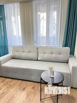 Студия квартира, посуточно, 35м2, 4/18 этаж