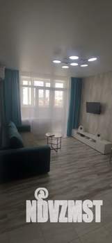 2-к квартира, посуточно, 42м2, 13/20 этаж