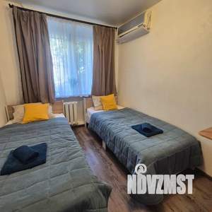 Студия квартира, посуточно, 15м2, 1/5 этаж