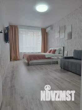 1-к квартира, посуточно, 42м2, 3/24 этаж