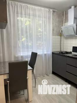 1-к квартира, посуточно, 33м2, 1/5 этаж