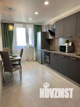 1-к квартира, посуточно, 40м2, 8/16 этаж