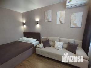 Студия квартира, посуточно, 28м2, 15/25 этаж