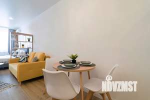 Студия квартира, посуточно, 28м2, 19/25 этаж