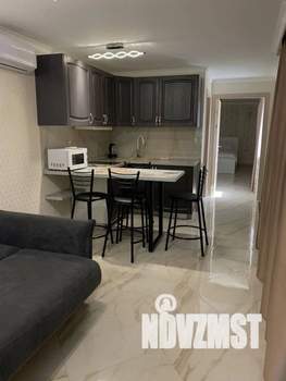 1-к квартира, посуточно, 39м2, 1/1 этаж
