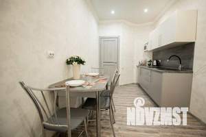 1-к квартира, посуточно, 34м2, 2/16 этаж