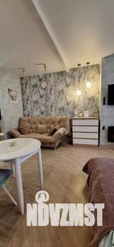 Студия квартира, посуточно, 35м2, 3/24 этаж