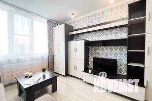 1-к квартира, посуточно, 40м2, 17/25 этаж