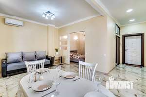 1-к квартира, посуточно, 50м2, 11/18 этаж
