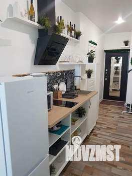 Студия квартира, посуточно, 34м2, 20/20 этаж