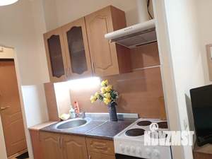 Студия квартира, посуточно, 28м2, 14/18 этаж