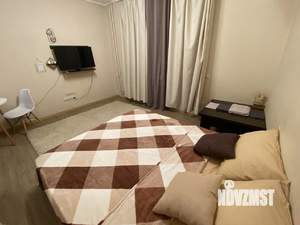 Студия квартира, посуточно, 27м2, 12/20 этаж
