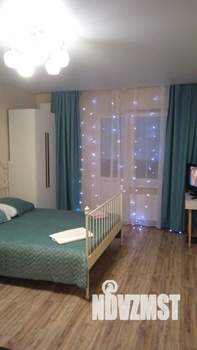 Студия квартира, посуточно, 28м2, 3/18 этаж