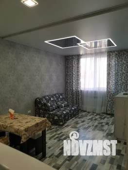 2-к квартира, посуточно, 45м2, 4/18 этаж