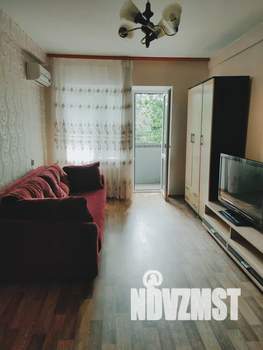 1-к квартира, посуточно, 32м2, 4/5 этаж