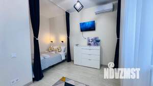 Студия квартира, посуточно, 34м2, 19/24 этаж