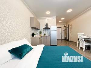 Студия квартира, посуточно, 37м2, 22/24 этаж