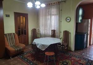 3-к квартира, на длительный срок, 60м2, 2/3 этаж