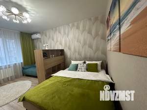 1-к квартира, посуточно, 39м2, 7/20 этаж