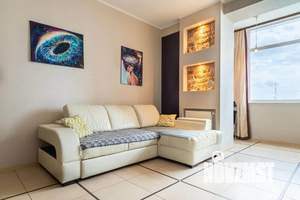 2-к квартира, посуточно, 45м2, 18/22 этаж