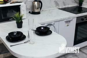 Студия квартира, посуточно, 30м2, 6/25 этаж