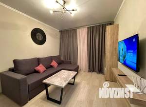1-к квартира, посуточно, 38м2, 9/10 этаж